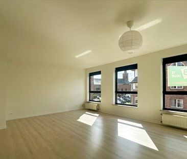 Lichtrijk éénslaapkamer appartement in centrum Lint - Photo 4