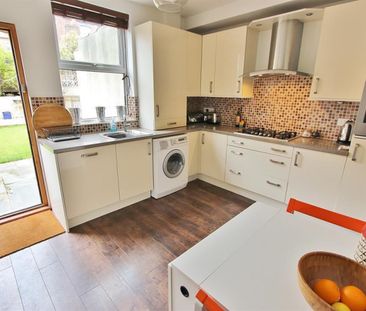 2 bedroom House To Let - Photo 6