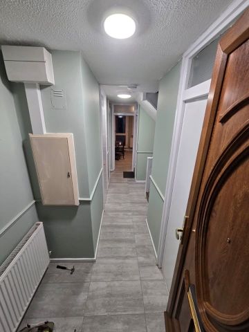 Room in a Shared House, Silver Street, N18 - Photo 5