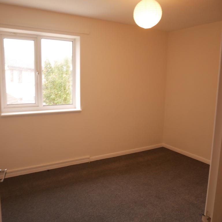 2 bedroom semi-detached house to rent - Photo 1