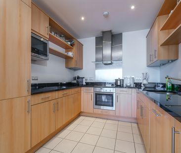 Cloncurry House, Spencer Dock, IFSC, Dublin 1, D01 N9X3 - Photo 6