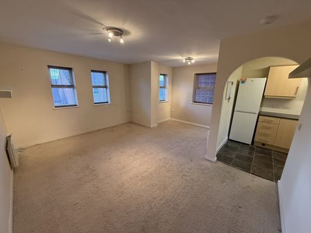 2 bedroom apartment to rent - Photo 2