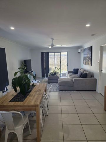 Richlands - Photo 2
