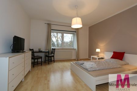 Miete inkl. Nebenkosten: 550 € pro Monat, plus Strom, plus Heizung - Photo 3