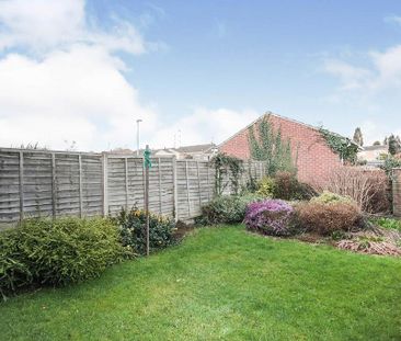 2 bedroom semi-detached house to rent - Photo 6