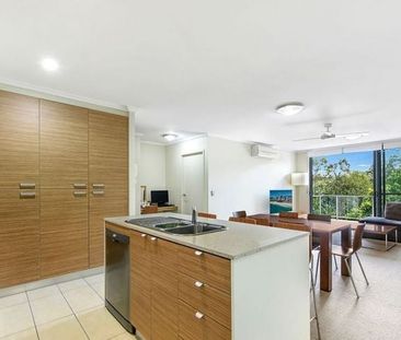 Stylish Fully-Furnished Apartment in Prime Southport Location – Wal... - Photo 1