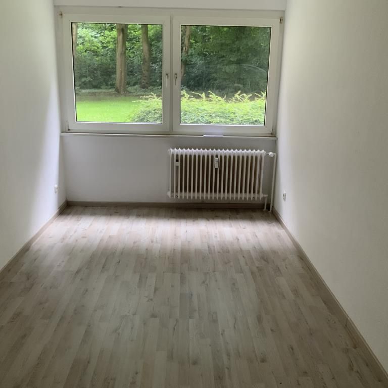 Ab sorfort frei! gut geschnittene 3-Zimmer-Wohnung mit Balkon in MG Wickrath-Mitte - Foto 1