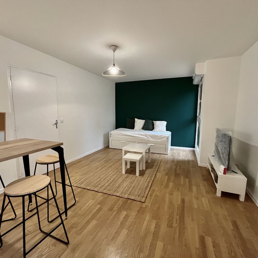 Location Appartement 1 pièce 27m² - Photo 1