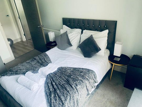 2 bedroom flat share to rent - Photo 1