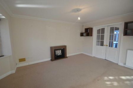 4 bedroom house to rent - Photo 3