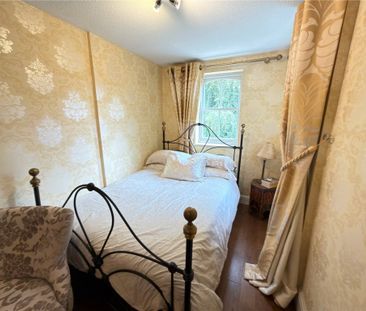 4 bed End Terrace House for rent - Photo 6