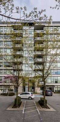 2 Bed + Den/Storage Condo | Tapestry/VGH/Broadway City Hall | 922 sq. - Photo 1