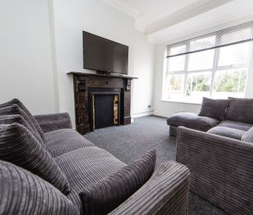 Hartley Avenue, Woodhouse, Leeds - Photo 3