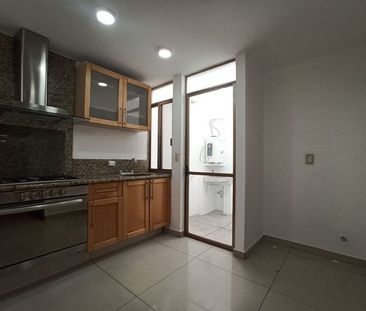 Casa en Renta Frente a Valle Real — Coto de 40 Casas, Vigilancia 24... - Photo 2