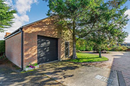 5 bedroom detached house to rent - Photo 3