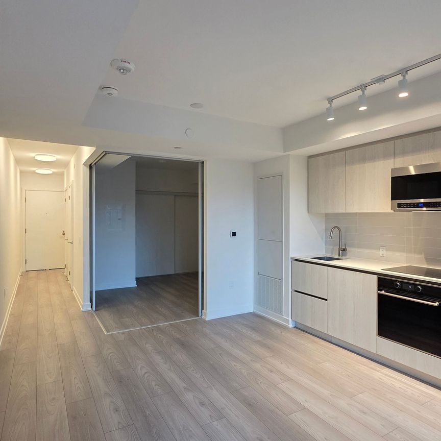 For Lease - 110 Broadway Avenue Unit# 313S, Toronto, Ontario - Photo 1