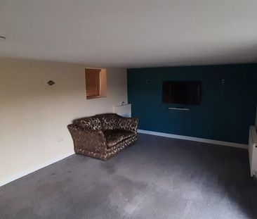 2 bedroom cottage to rent - Photo 1