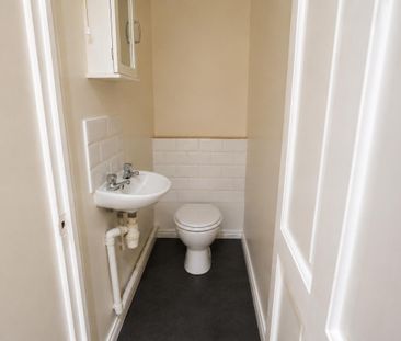 London Road, Westcliff-On-Sea - Photo 5