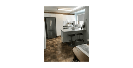 Fully furnished unit in Chirn Park, Southport - Photo 5