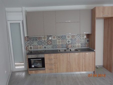 Διαμέρισμα για ενοικίαση - Κέντρο Θεσσαλονίκης, - Photo 2