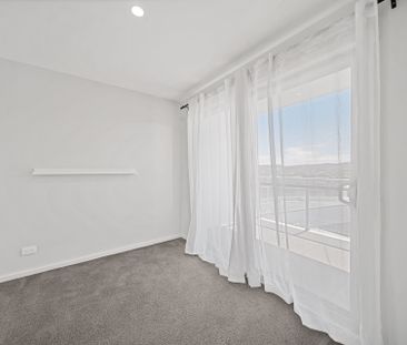 Level 7, 271/325 Anketell Street, Greenway ACT 2900 - Apartment For... - Photo 3