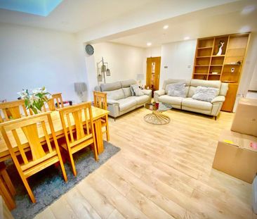 3 bedroom terraced house to rent - Photo 2