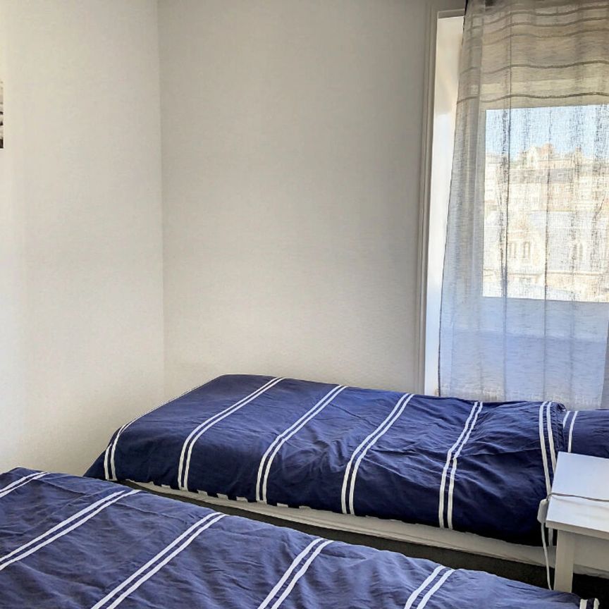 Location - Appartement 2 pièce(s) - Meublé à l'année - 41 m² - Granville - Photo 1