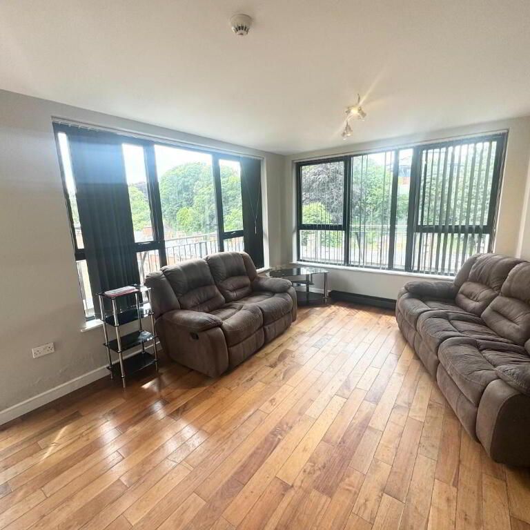 501 College View, Strand Road, Derry, BT48 7NR - Photo 1