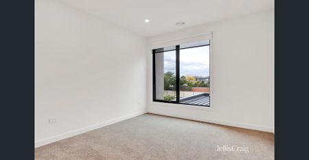 Three-Bedroom, Three-Bathroom, Two Car Spots Plus Study Room - Photo 4