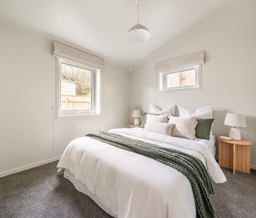 Brand New 3 Bedroom – Modern, Warm & Low Maintenance - Photo 6