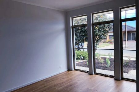 27A Moore Drive, Fulham Gardens. - Photo 3