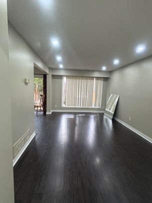 For Lease - 199 Baronwood Court Unit# 199, Brampton, Ontario - Photo 1