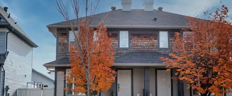 2 bedroom, unfinished basement duplex | 5915 South Terwillegar Boulevard Northwest, Edmonton - Photo 1