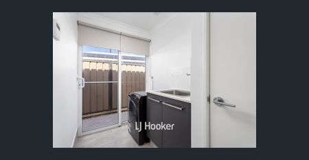 103 Grandite Fairway, Australind, WA 6233 - Photo 3