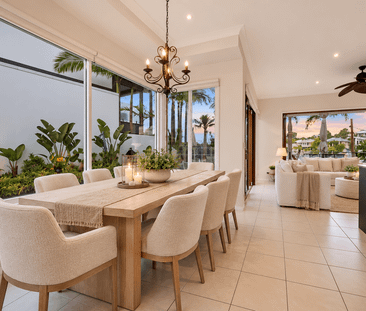 Relaxed Waterfront Living with pontoon!!! - Photo 4