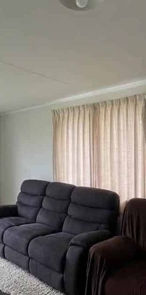 Charming 3-Bedroom Home on a Spacious Section - Photo 1