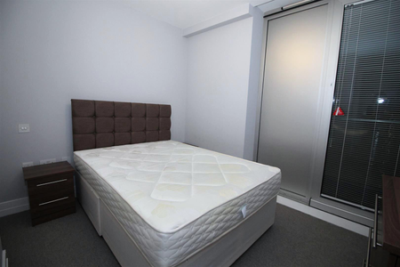 8 Shires Lane, Leicester, Leicestershire, LE1 4AN - Photo 2