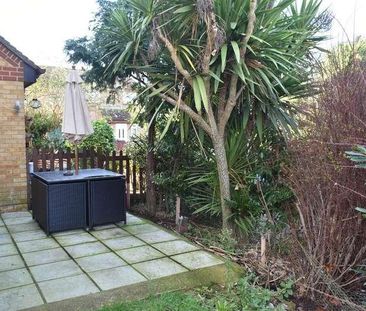 Spring Grove, Tooting Borders, CR4 - Photo 3