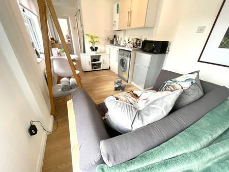 Studio Flat, Popes Lane, W5 - Photo 4