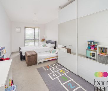 Royal Engineers Way - Photo 2