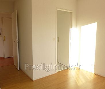 Village, Location appartement 2 pièces 42 m² - Photo 1