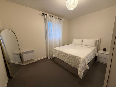 Location Appartement 2 pièces 40m² - Photo 4