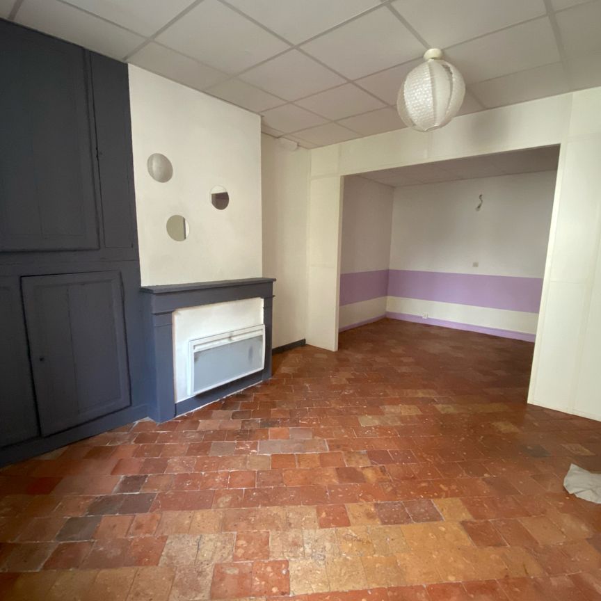 Location Appartement 2 pièces 64m² CHATEAUNEUF SUR LOIRE 45110 - Photo 1