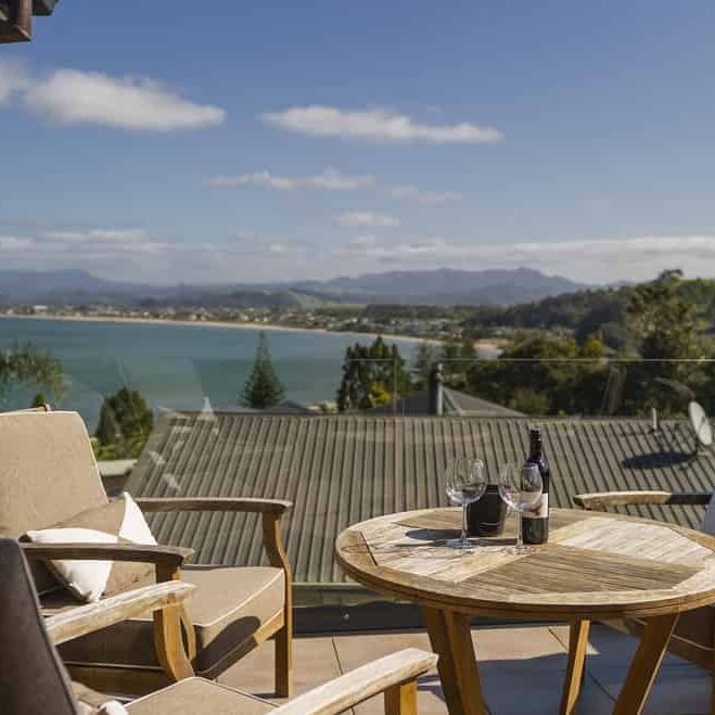 Stunning 5-Bedroom Family Home - Photo 1