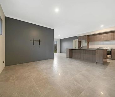 CONTEMPORARY 3 X 2 EGLINGTON HOME - Photo 2