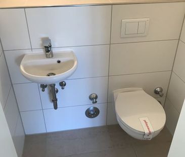 bezugsfertige Wohnung mit Balkon*Neubezug nach Modernisierung* - Photo 4