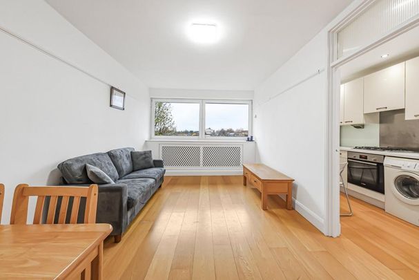 1 bedroom flat to rent - Photo 1