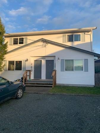 Half Duplex Within Walking Distance to all Downtown Amenities (Campbell River) - Photo 3