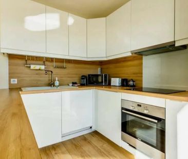 Location appartement meublé 2 pièces 47 m² - Photo 3