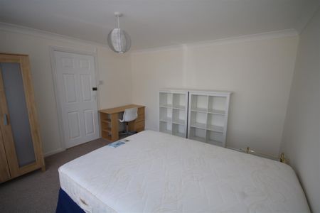 Canterbury CanterburyTenterden Drive, CT2 7BJ, Hales Place - Photo 5